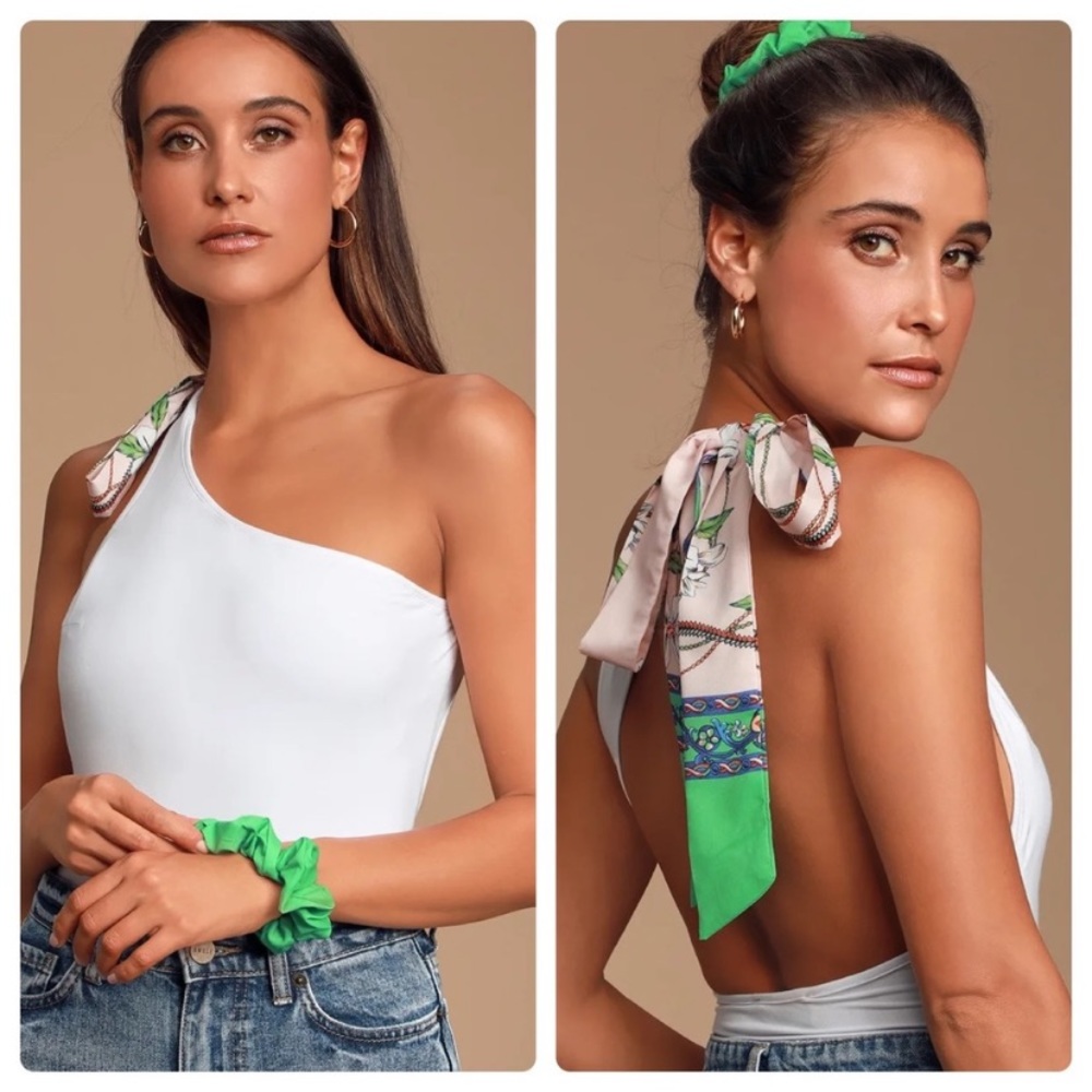 Lulu’s Alicialynn white one shoulder bodysuit